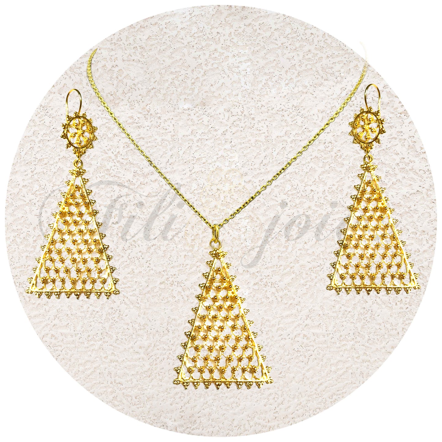 Conjunto Triângulo Rendilhado (Tamanho Grande)