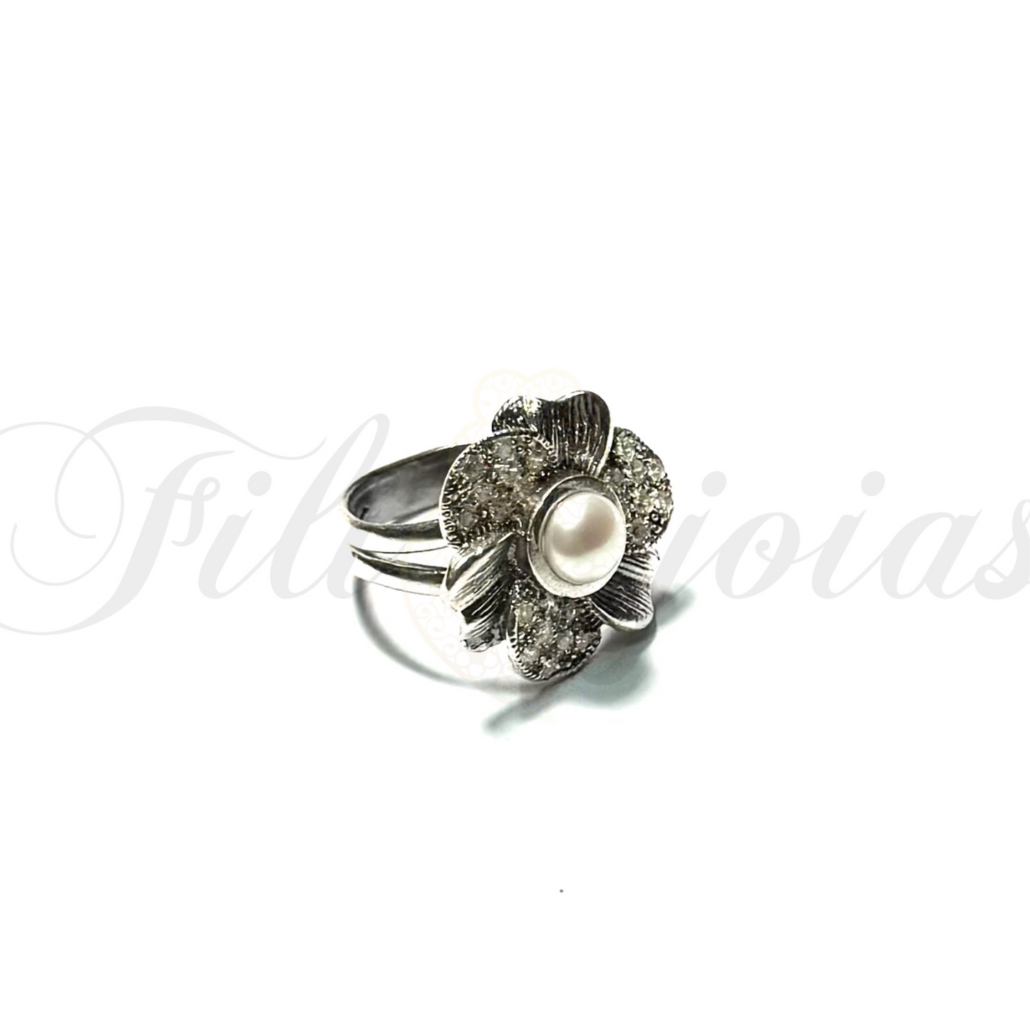 Anel Flor de Zircónias Brancas