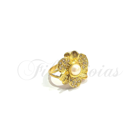 Anel Flor de Zircónias Brancas