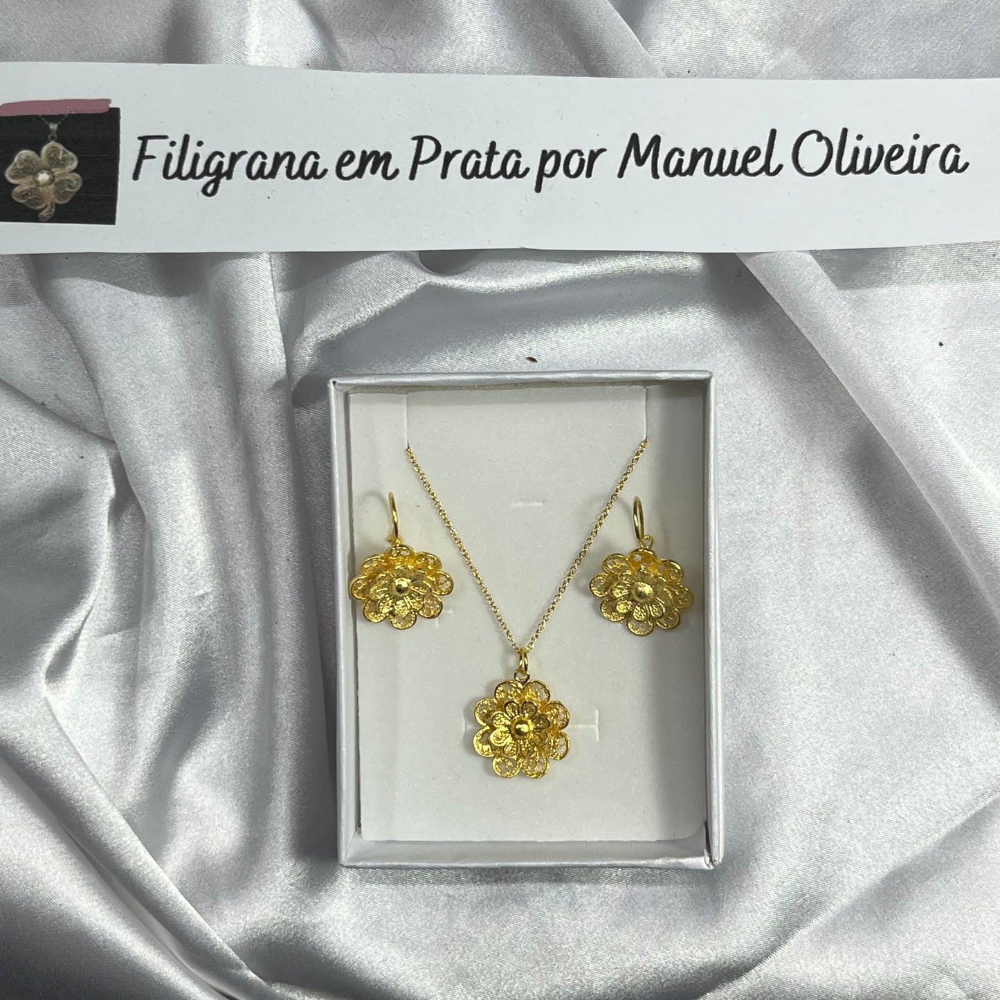 Conjunto Flor dupla de Filigrana