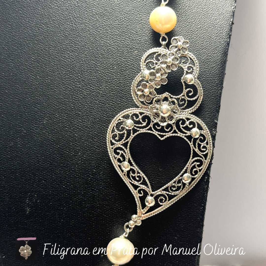 Colar de Pérolas naturais com o Coração de Viana Feminino